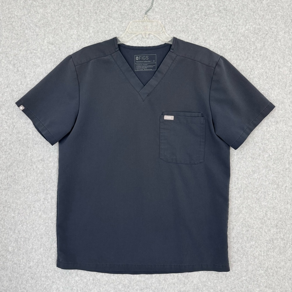 FIGS Technical Collection Mens Medium Scrub Top Night Sky Leon Medical FM1500